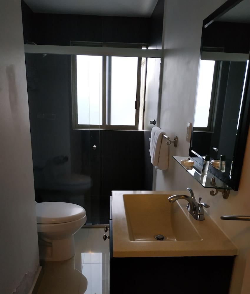 Grupo Kings Suites Alfredo De Musset 멕시코 시 외부 사진